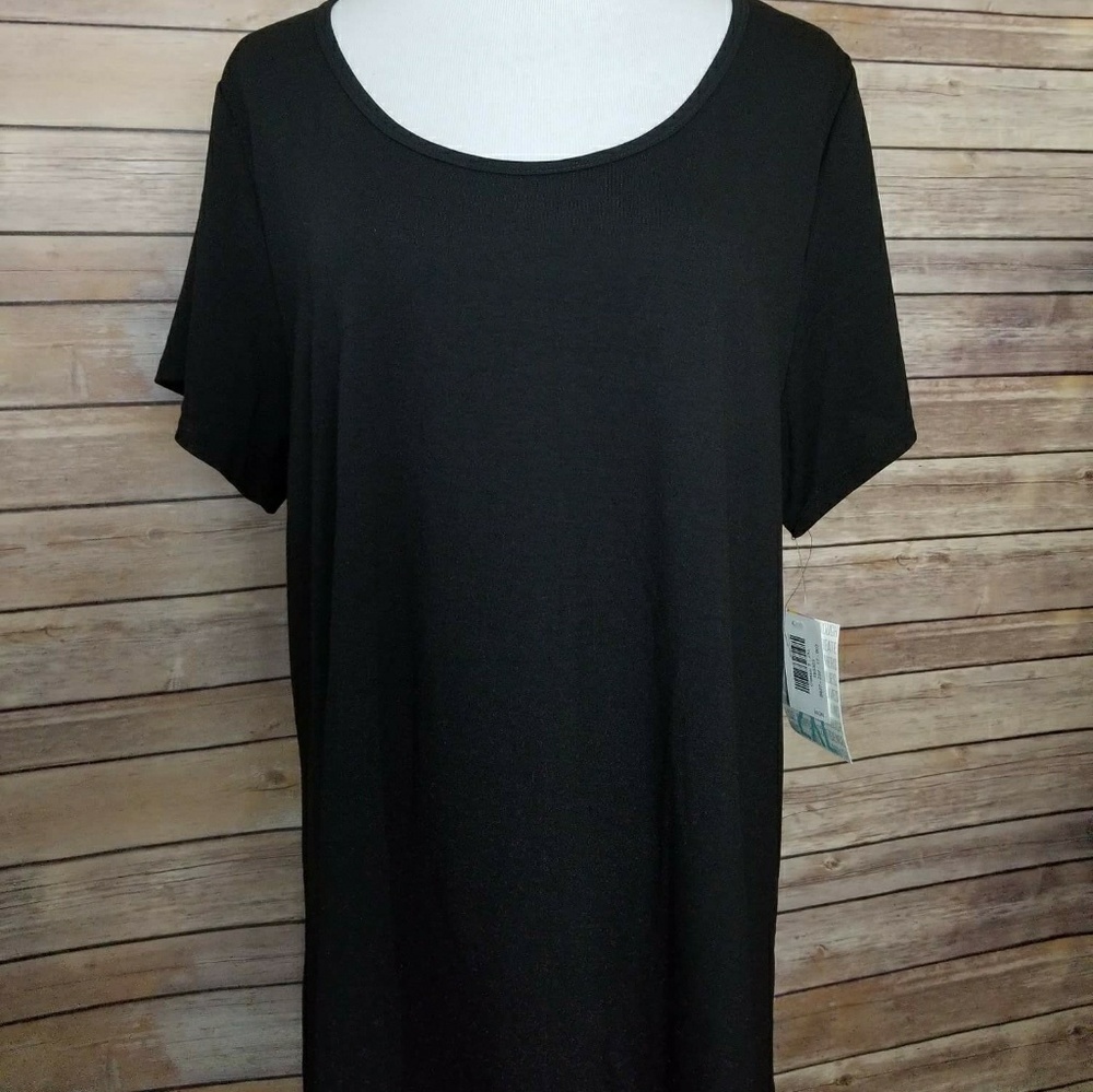Lularoe 2XL Noir Classic Tee